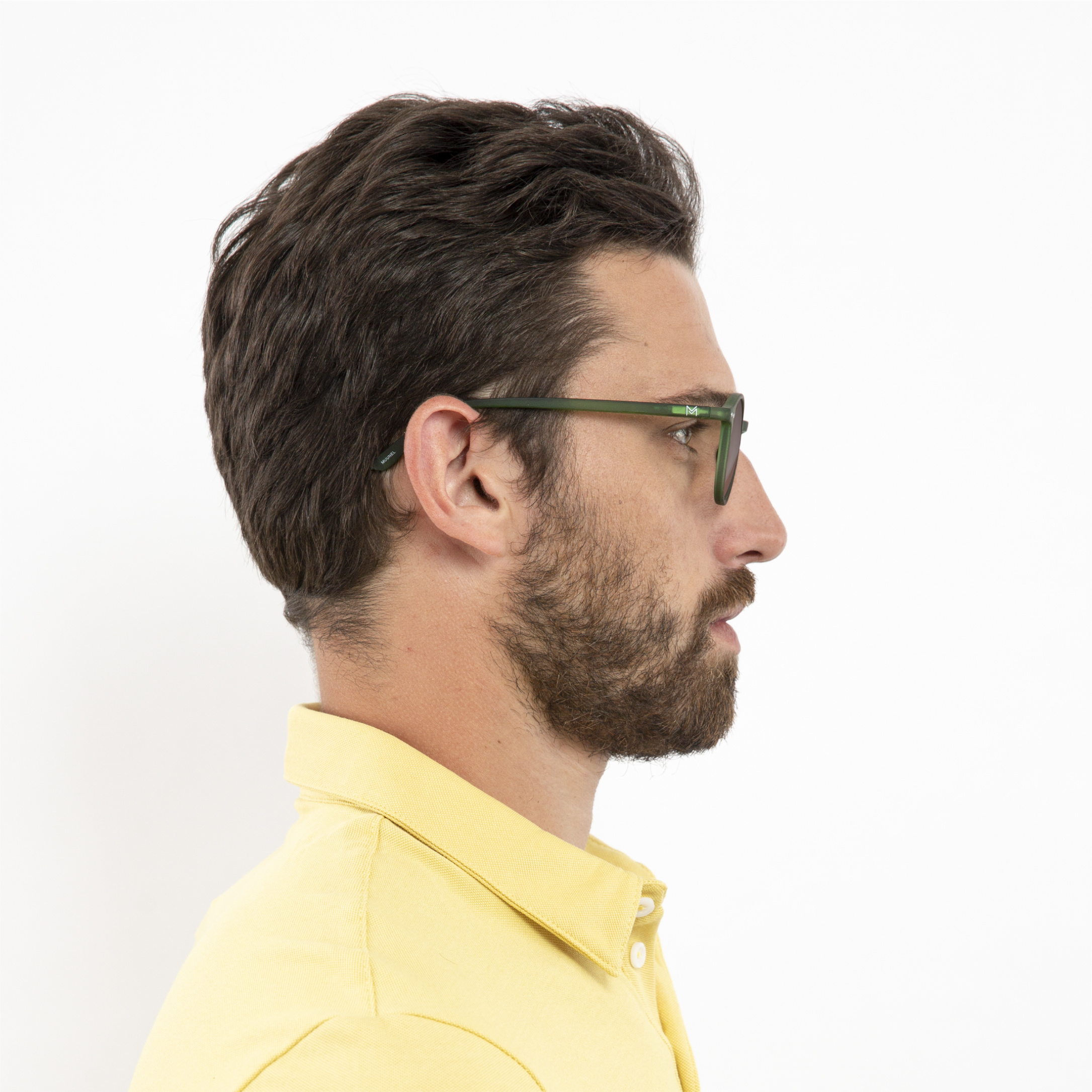 transition-photochromic-glasses-brown-lenses-men-luca-green-profile
