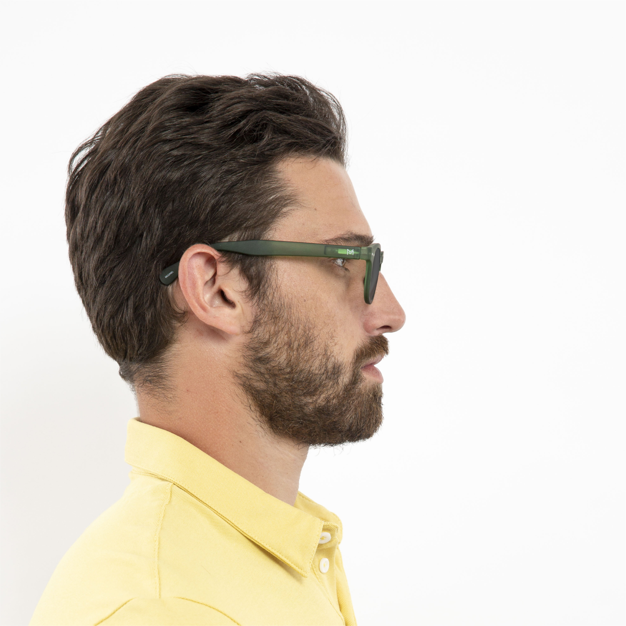 transition-photochromic-glasses-grey-lenses-men-anton-green-profile (2)
