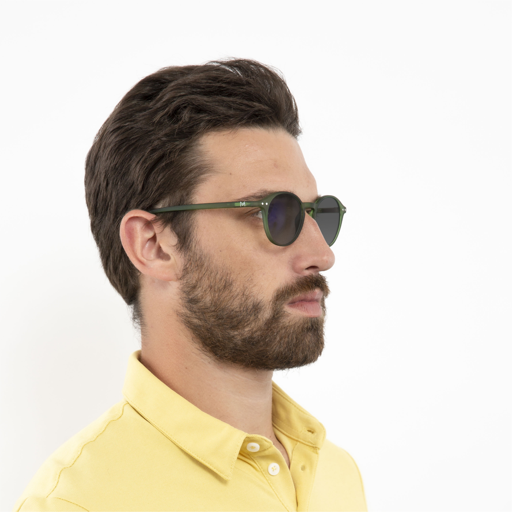 transition-photochromic-glasses-grey-lenses-men-luca-green-profile