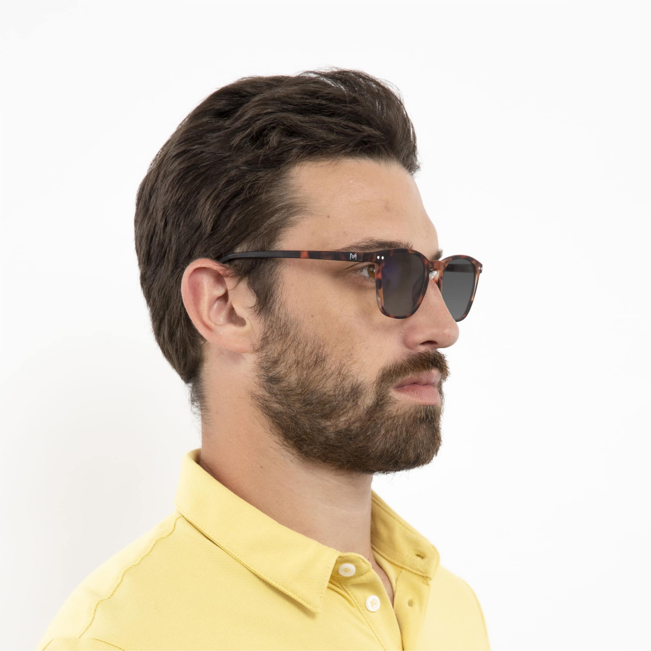 transition-photochromic-glasses-grey-lenses-men-william-tortoise-profile