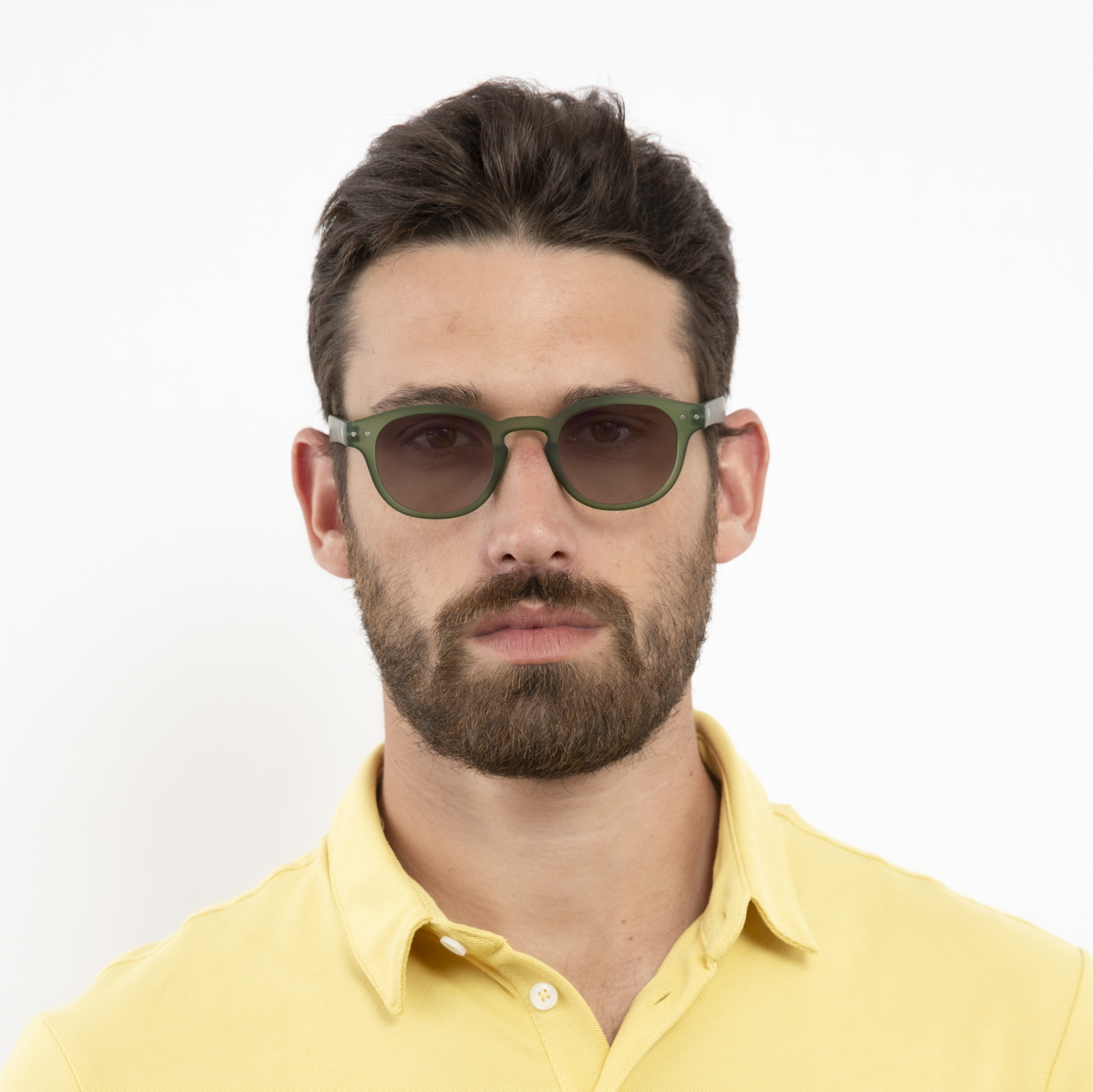 transition-photochromic-glasses-brown-lenses-men-anton-green-front